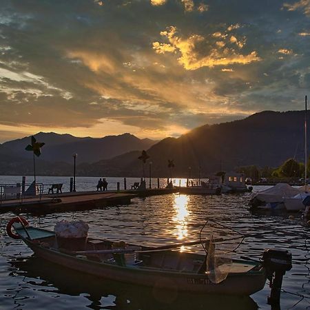 Tramonti E Lago Pisogne Exterior photo